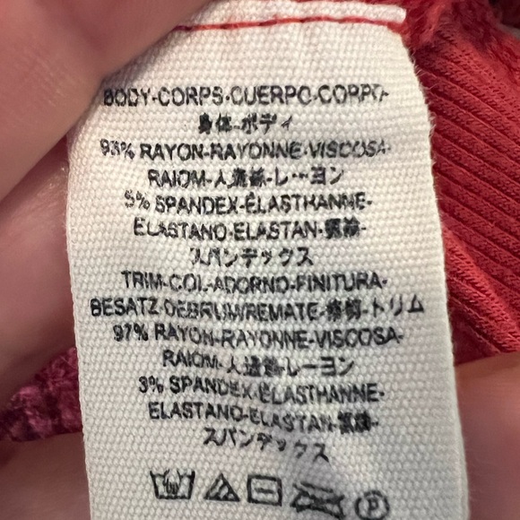 FREE PEOPLE red scoop neck soft sweater - Picture 5 of 5